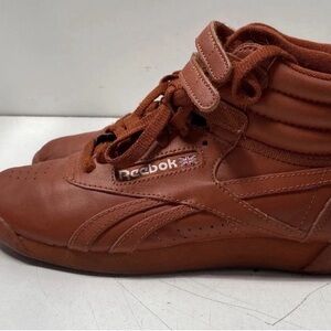 Reebok Women Freestyle Hi 320FY5499 Red Leather Shoes VTG US 6.5